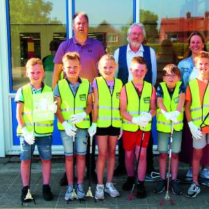 Basisschoolleerlingen komen in actie tegen zwerfvuil