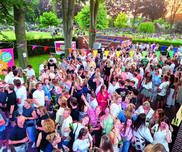 SoundGardens Denekamp viert feestelijke vijfde editie in muzikale tuinen