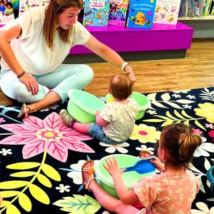 Gezellige muziekochtend in bibliotheek van Denekamp