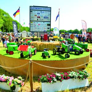 Succesvolle jubileumeditie Internationale Oldtimerdag Saasveld