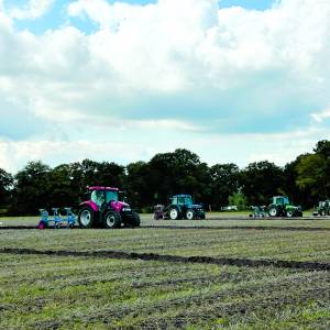 Geslaagde ploegwedstrijden aan de Komiezendijk in Lattrop