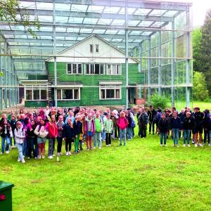 Met 110 basisschoolleerlingen naar Kamp Westerbork