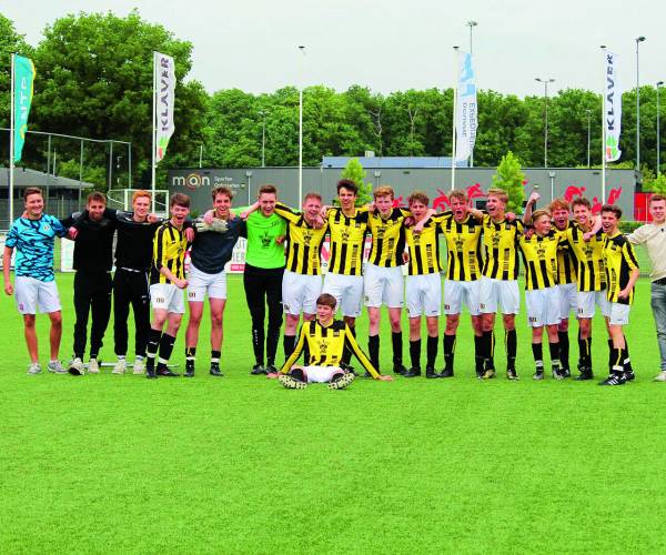 UD JO 17-1 is kampioen geworden in de hoofdklasse!